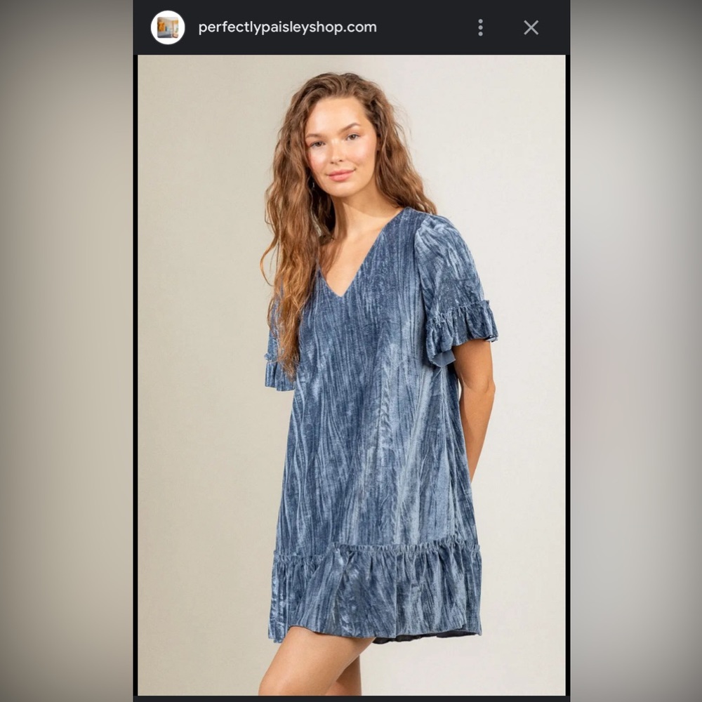 NWT loveriche Blue Velvet Dress with ruffle sleeves, Size Small